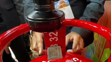 QR Code in LPG Cylinder: अब आपके गैस सिलेंडर पर होगा QR कोड, मिलेंगे ये फायदे