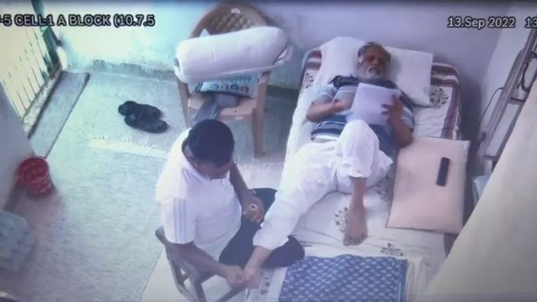 सत्येंद्र जैन की मालिश करने वाला फिजियोथेरैपिस्ट नहीं बल्कि दुष्कर्म मामले का कैदी है: सूत्र