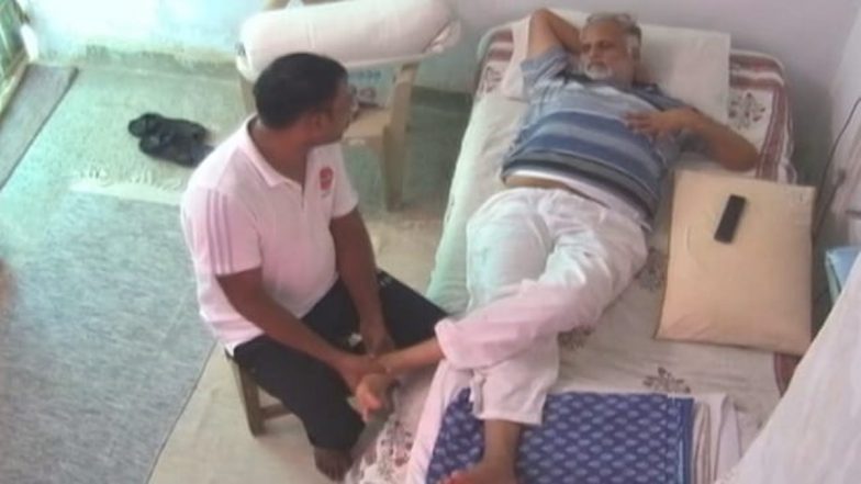 सत्येंद्र जैन का मसाज वाला वीडियो वायरल होने के बाद डैमेज कंट्रोल में जुटी AAP, सिसोदिया ने दी ये सफाई