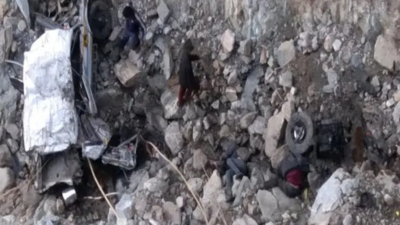 Chamoli Accident Update: चमोली कार हादसे में 12 लोगों की मौत, 2 महिला समेत 10 पुरुषों के शव बरामद