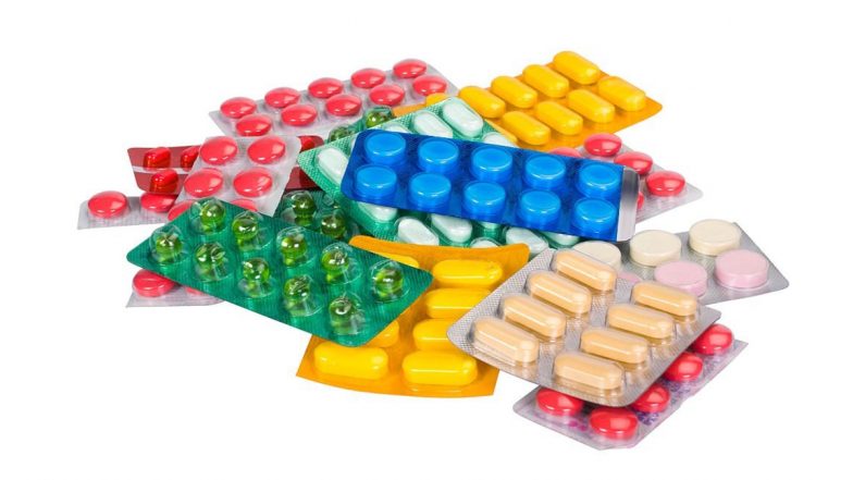 Medicines Fail in Test: पेरासिटामोल समेत 50 दवाएं टेस्ट में हुई फेल, कंपनियों को कारण बताओ नोटिस जारी