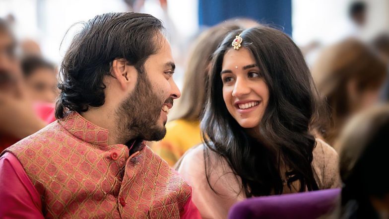 Anant Ambani Gets Engaged To Radhika Merchant: अनंत अंबानी का राधिका मर्चेंट के साथ राजस्थान में हुआ रोका (View Pic)