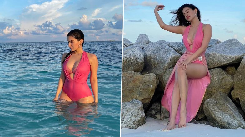 Amyra Dastur ने मालदीव वेकेशन से पोस्ट की बेहद हसीन Photos, Boldness से मचा रही हैं बवाल