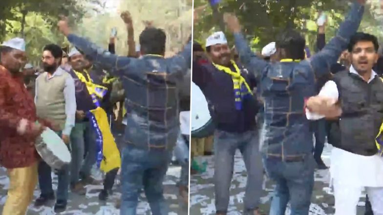 MCD Election Results 2022: कांग्रेस कार्यालय में सन्नाटा, ‘आप’ कार्यालय में जश्न