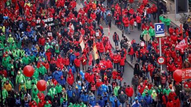 Protest In Brussels: अधिक वेतन की मांग को लेकर ब्रसेल्स में 16,500 लोग सड़कों पर उतरे