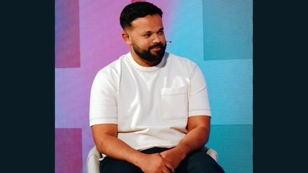 ब्रिटिश-पाकिस्तानी क्रिकेटर को नस्लवाद के आरोप के बाद ब्रिटेन छोड़ने को होना पड़ा मजबूर