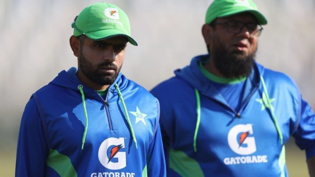 Pakistan Cricket: बाबर आज़म ने कहा- व्हाइट-बॉल क्रिकेट के प्रदर्शन ने रेड-बॉल क्रिकेट में उपलब्धियों को पीछे छोड़ दिया