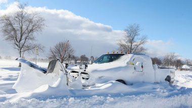 Bomb Cyclone: अमेरिका में बर्फीले तूफान का अटैक; अब तक 60 की मौत, और बिगड़ सकते हैं हालात