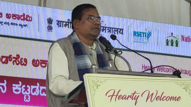 मोदी सरकार में मंत्री फग्गन सिंह कुलस्ते ने उठाए सवाल, कहा- गुजरात में शराब प्रतिबंध के बाद भी सबसे ज्यादा  लोग दारू पीते हैं (Watch Video)