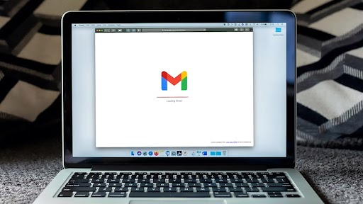 Gmail Down: गूगल की ईमेल सर्विस जीमेल का सर्वर हुआ डाउन, यूजर्स Twitter पर कर रहे हैं शिकायत