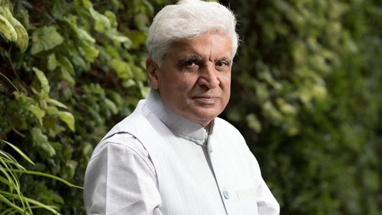 लाहौर में Javed Akhtar ने पाकिस्तान के खिलाफ दिया बयान, बोले - मुंबई हमले के आतंकवादी आपके देश में खुलेआम घूम रहे हैं (Watch Video)