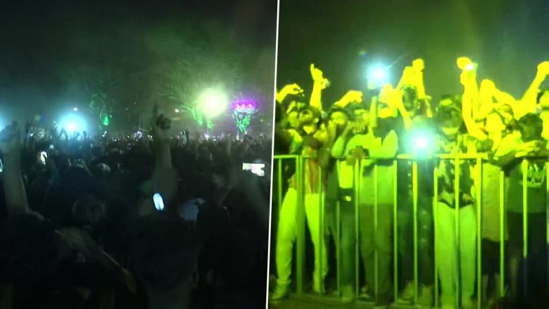 Happy New Year 2023: कोच्चि में नए साल के स्वागत लिए सेलेब्रेशन शुरू (Watch Pics)