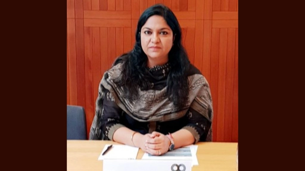 निलंबित IAS पूजा सिंघल के खिलाफ ED का एक्शन, 82 करोड़ से ज्यादा की संपत्ति कुर्क