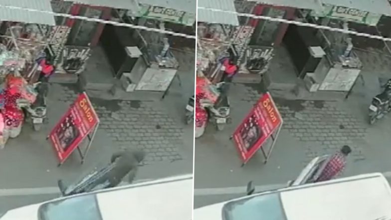 Amritsar Encounter: पंजाब के अमृतसर में पुलिस और गैंगस्टर के बीच मुठभेड़, हथियार के साथ 2 गिरफ्तार-  Watch Video
