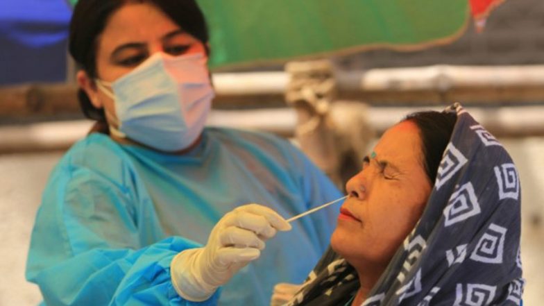 COVID-19 in India: भारत में कोरोना के डराने वाले आंकड़े, बीते 24 घंटे में 10 हजार से ज्यादा मामले, एक्टिव केसों की संख्या 63,562 हुई