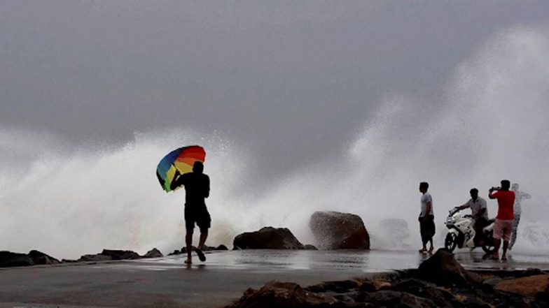 Cyclone Mocha: तेजी से आगे बढ़ रहा है 'मोचा' तूफान, चक्रवात पर IMD ने जारी किया अपडेट