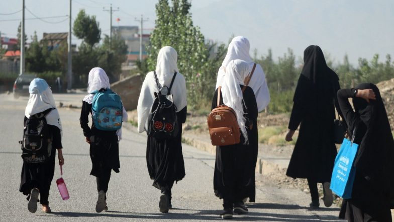 Taliban Ban Women From Universities: भारत ने अफगानिस्तान के विश्वविद्यालयों में महिलाओं के प्रवेश पर प्रतिबंध को लेकर चिंता जताई