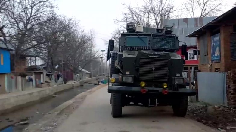 J&K: शोपियां जिले में मुठभेड़, लश्कर के तीन खूंखार आतंकवादी ढेर