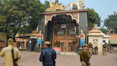 Mathura On High-Alert: हिंदू महासभा ने किया ईदगाह में हनुमान चालीसा पाठ का ऐलान, मथुरा में बढ़ाई गई सुरक्षा