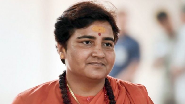 Bhopal: 'राहुल गांधी को देश से निकाल कर फेंक देना चाहिए', बीजेपी MP प्रज्ञा ठाकुर ने दिया विवादित बयान