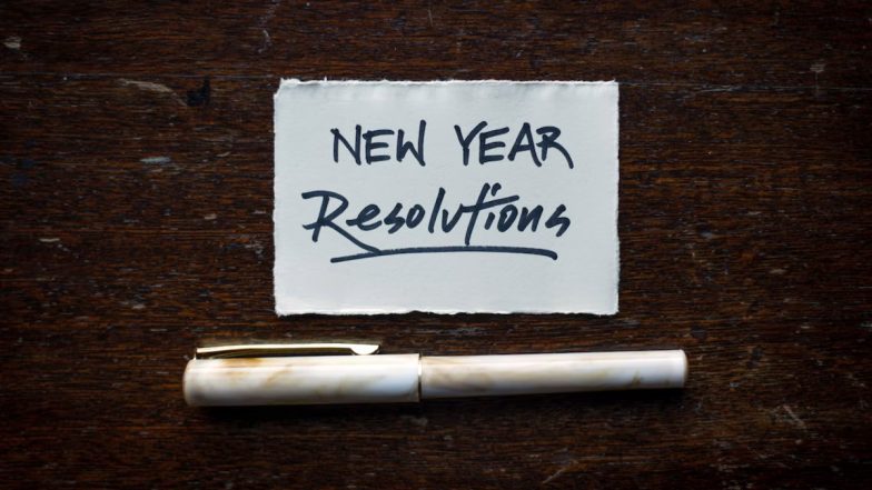 New Year's 2022 Resolution: नये वर्ष पर लें बचत का संकल्प! फिक्स डिपॉजिट नहीं यहां करें निवेश! कम जोखिम में होगी ज्यादा कमाई!