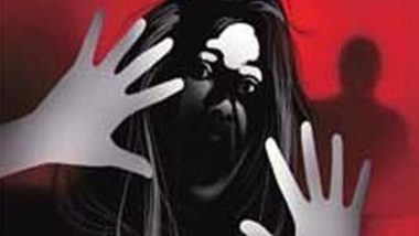 Bengaluru Shocker: शख्स ने दोस्तों के साथ सोने के लिए किया पत्नी को मजबूर, Sex वीडियो बनाकर किया ब्लैकमेल, हुआ गिरफ्तार