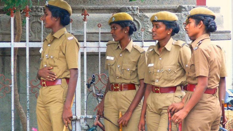 Telangana: पुलिस की नौकरी पाने के लिए लंबाई बढ़ाना चाहती थी युवती, बालों में चिपकाया वैक्स, फिजिकल टेस्ट में फेल