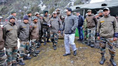 Arunachal Pradesh: तवांग पहुंचे कानून मंत्री किरन रिजिजू, सैनिकों से मिलने के बाद कहा- यह क्षेत्र पूरी तरह सुरक्षित है