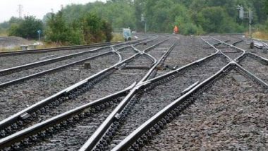 Derailment Of Goods Train: मालगाड़ी के पटरी से उतरने से विजाग-विजयवाड़ा मार्ग पर रेल यातायात प्रभावित