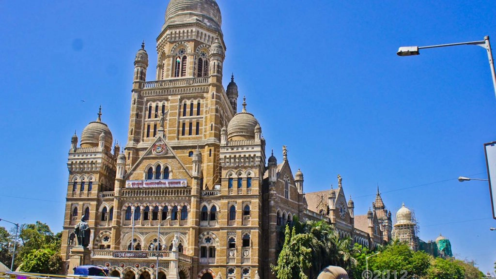 भ्रष्टाचार के खिलाफ BMC का बड़ा एक्शन, 55 कर्मचारी बर्खास्त, 134 निलंबित
