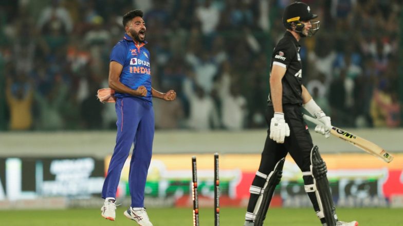 IND VS NZ, 3rd ODI Live Score: तीसरे वनडे में इन दिग्गजों के साथ मैदान में उतर रही हैं दोनों टीमें, प्लेइंग इलेवन पर एक नजर