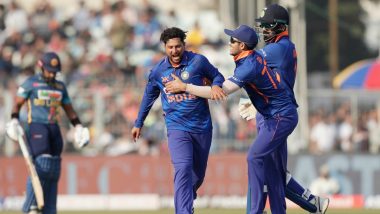 IND vs SL 2nd ODI Live Score: कुलदीप यादव और मोहम्मद सिराज ने की घातक गेंदबाजी, श्रीलंका की पारी 215 रनों पर सिमटी