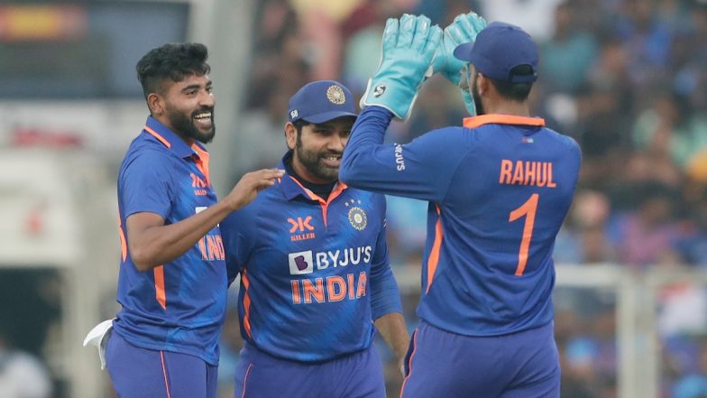 IND vs SL 3rd ODI Live Score: श्रीलंका को लगा दूसरा बड़ा झटका, कुसल मेंडिस हुए आउट