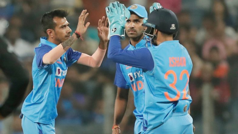 IND vs SL 2nd T20: अक्षर पटेल ने टीम इंडिया को दिलाई तीसरी सफलता, पाथुम निसांका को बनाया अपना शिकार