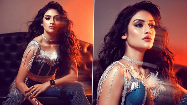 Nusrat Jahan ने ट्रांसपेरेंट क्रॉप टॉप पहन गिराई बिजली, एक्ट्रेस की हॉट तस्वीरों ने बढ़ाया सोशल मीडिया का टेंम्परेचर (View Pics)
