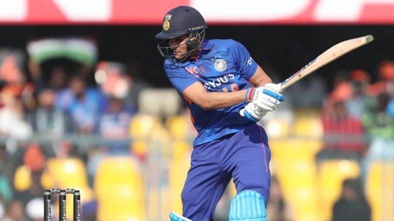IND vs SL 3rd ODI Live Score: टीम इंडिया को लगा दूसरा झटका, शुभमन गिल 116 रन बनाकर हुए आउट