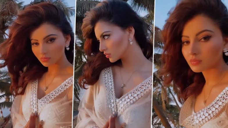 Urvashi Rautela Hot Video: उर्वषी रौतेला ने डीप नेक आउटफिट पहन फ्लॉन्ट किया सेक्सी फिगर, एक्ट्रेस की खूबसूरती देख यूजर्स का मचला दिल (Watch Video)