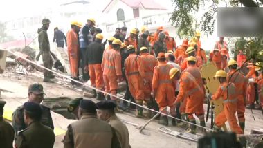 Lucknow Building Collapse: लखनऊ बिल्डिंग हादसे में सपा के राष्ट्रीय प्रवक्ता की मां की मौत, मलबे में अभी भी दबी हैं पत्नी