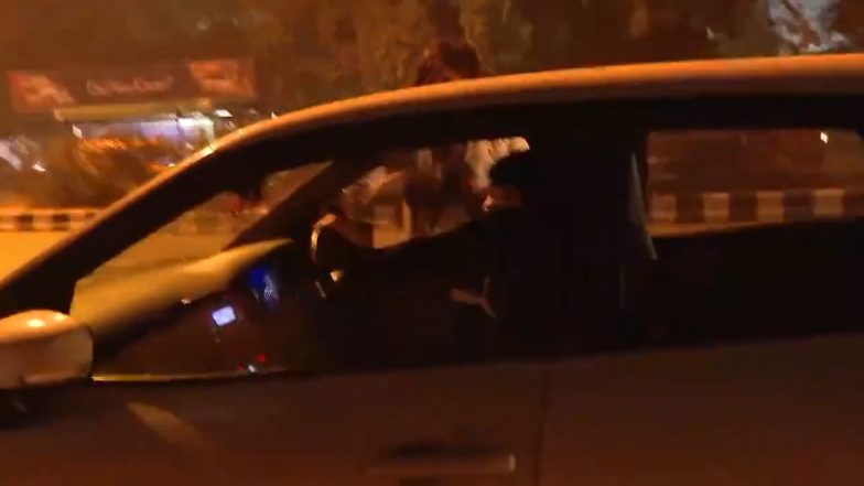 Delhi: स्‍वाति मालीवाल से छेड़छाड़ का वीडियो आया सामने, नशे में धुत शख्स ने कार से घसीटा (Watch Video)