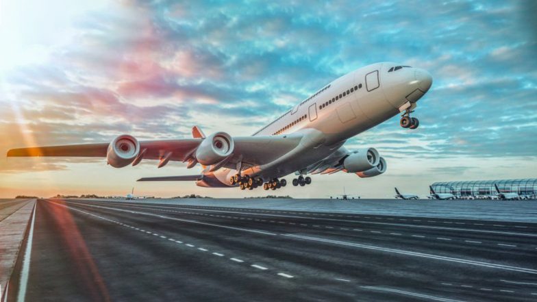 Brazil Plane Emergency Door: ब्राजील में बड़ा हादसा टला, विमान का इमरजेंसी दरवाजा आसमान में उड़ते समय खुला (Watch Video)