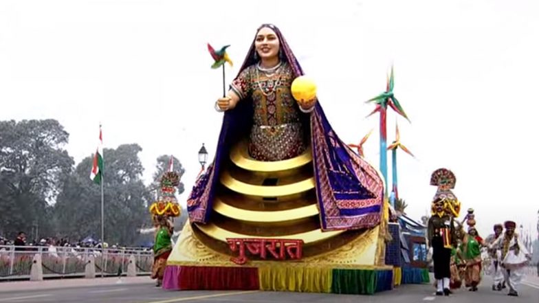 Republic Day Parade 2023: गणतंत्र दिवस के अवसर पर कर्तव्य पथ पर गुजरात की झांकी दिखाई गई