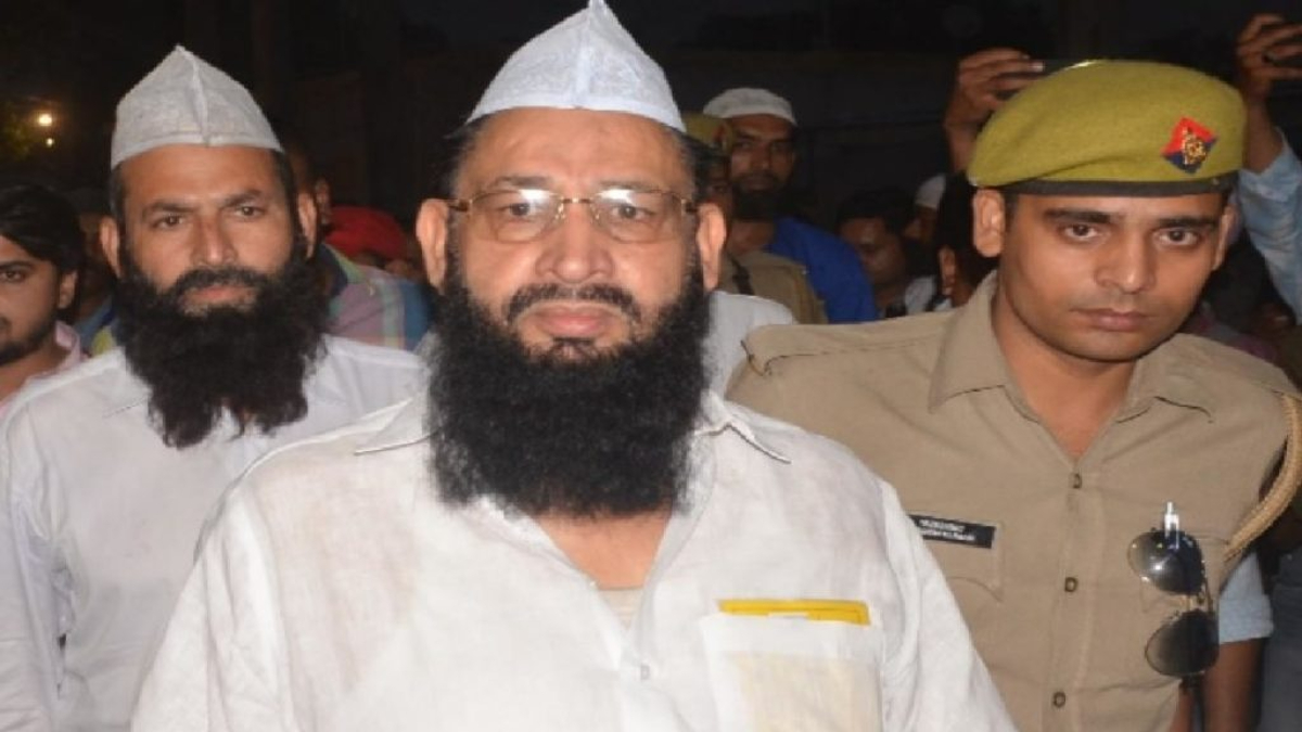 Yaqoob Qureshi Arrested: बसपा नेता हाजी याकूब और उनका बेटा इमरान कुरैशी ...