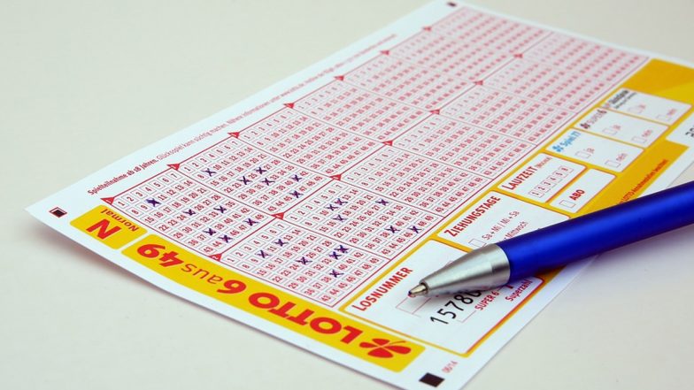 Mega Millions ने $1.1 बिलियन जैकपॉट लॉटरी के विनिंग नंबर्स की घोषणा की