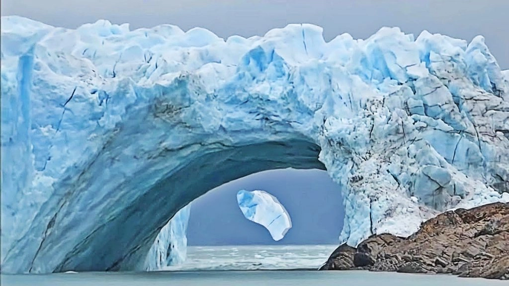 दुनिया पर जलप्रलय का खतरा? सदी के अंत तक विलुप्त हो जाएगा दो तिहाई ग्लेशियर!