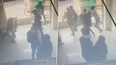 Video: बिहार के वैशाली में दो निडर ऑन-ड्यूटी महिला पुलिसकर्मियों ने सशस्त्र बैंक लुटेरों से की लड़ाई, वीडियो वायरल