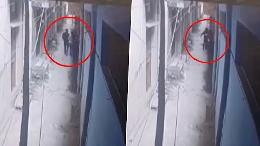 Delhi: आदर्श नगर में एक लड़की को छुरा घोंपने के आरोप में 22 वर्षीय शख्स गिरफ्तार, देखें वीडियो