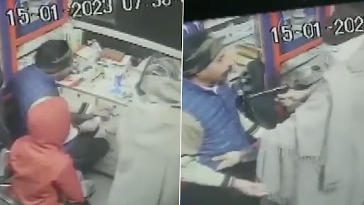 Loot Video: पंजाब के फरीदकोट में अज्ञात लोगों ने गनपॉइंट पर मेडिकल शॉप के मालिक से लूटे 40 हजार, देखें वीडियो