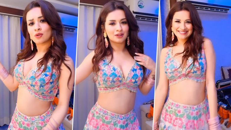 Avneet Kaur Hot Video: अवनीत कौर ने लहंगा चोली पहनकर सेक्सी स्टाइल में बनाया Reels Video, फैंस ने पूछा- इतनी हॉट कैसे?