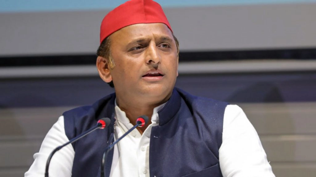 UP: सपा अध्यक्ष अखिलेश यादव ने दूध की कीमतों, बस के किराए में वृद्धि की निंदा की