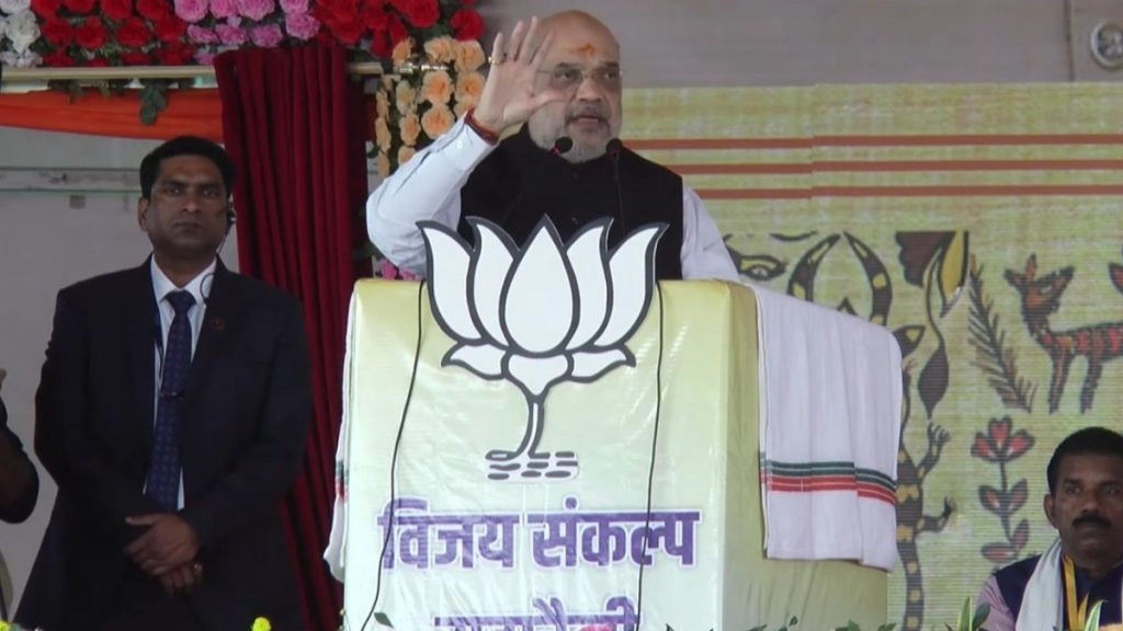  अमित शाह ने देवघर रैली में CM हेमंत सोरेन पर जमकर बरसे, कहा- झारखंड में देश की सबसे भ्रष्ट सरकार
